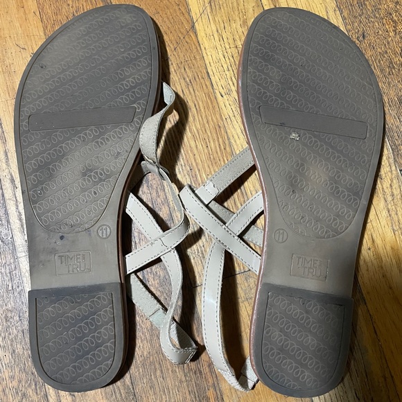 Sandals Strap Size 11 - Picture 8 of 13